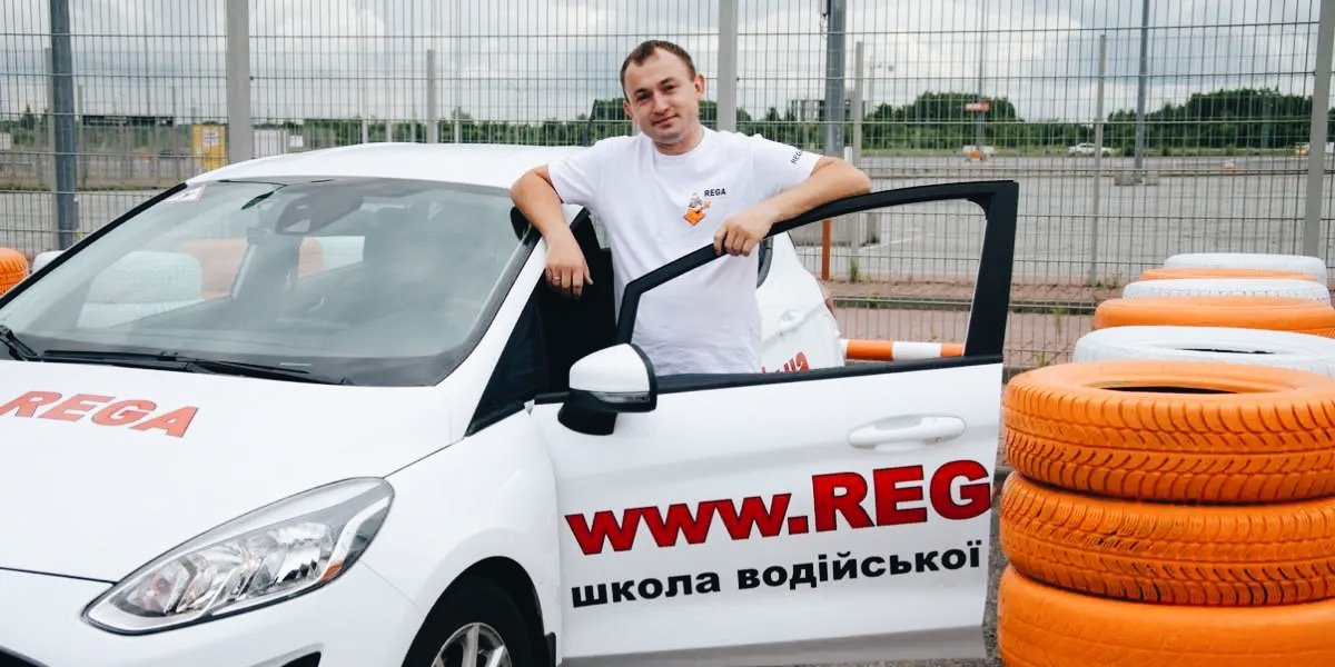 foto 3 Початковий курс в автошколі REGA