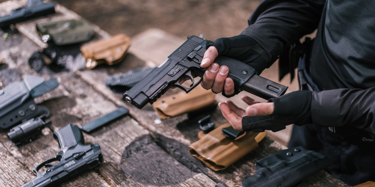 Стрільба з пістолета