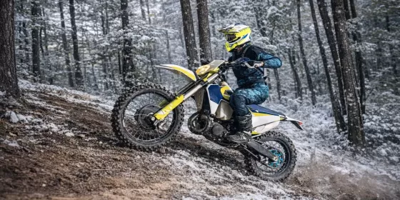 Екстрим на ендуро в горах 