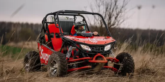 Екстрим на баггі