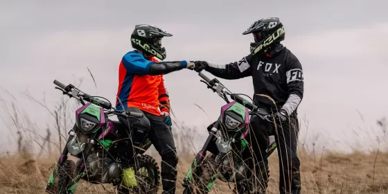 Навчання їзди на пітбайку 