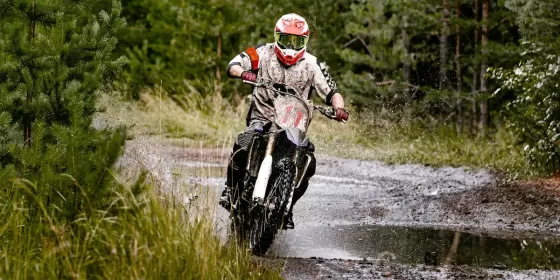 Прогулянка на ендуро