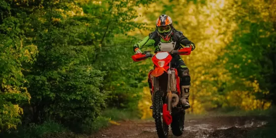 Навчання їзди на ендуро